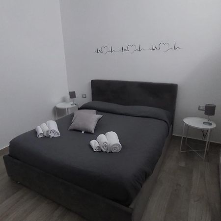 Maison Garibaldi Catánia Buitenkant foto