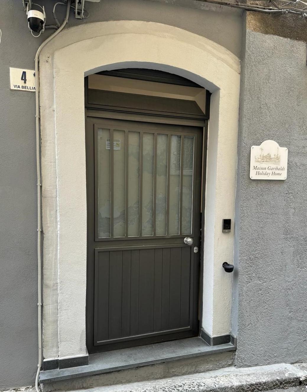 Maison Garibaldi Catánia Buitenkant foto