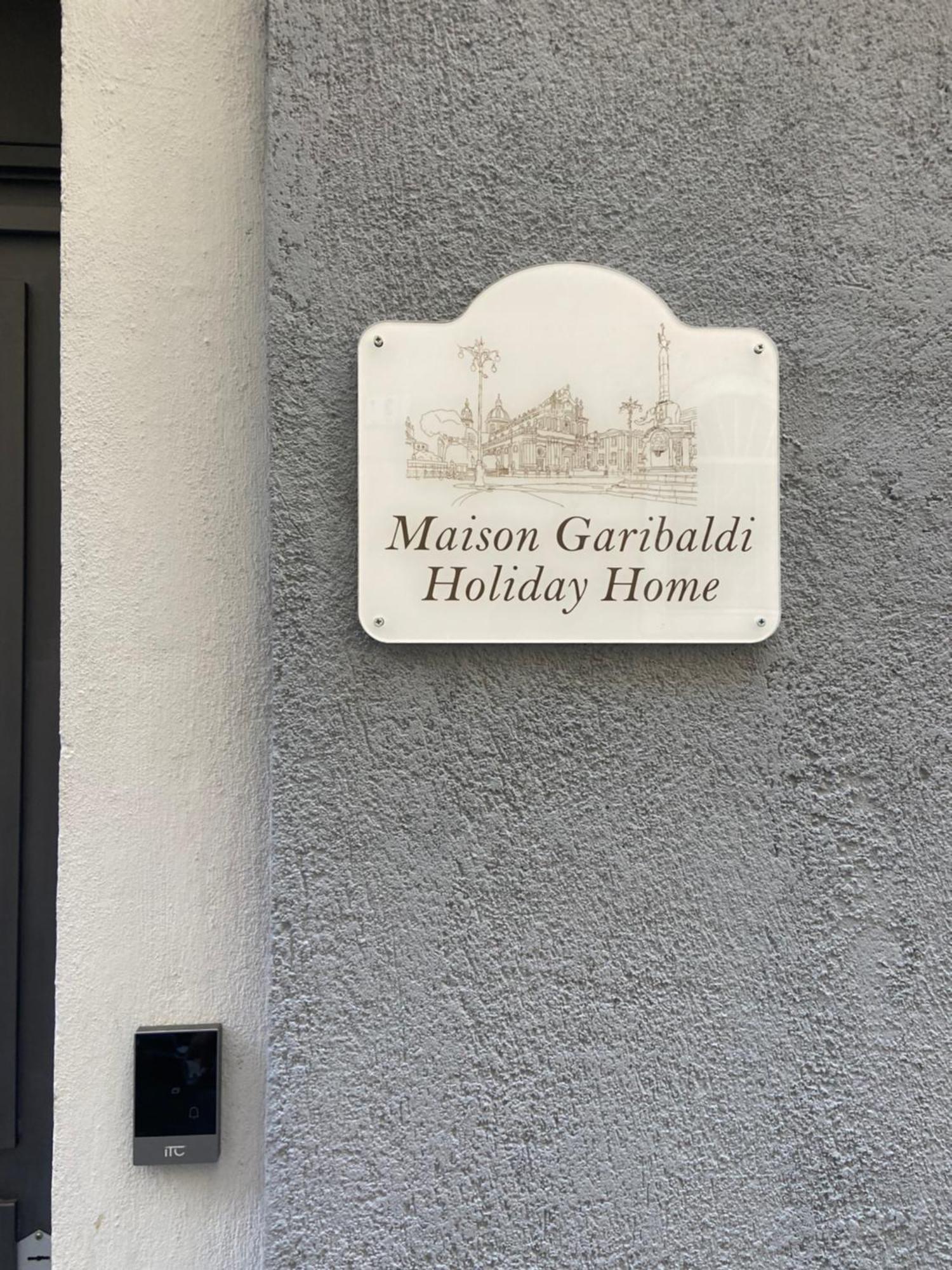 Maison Garibaldi Catánia Buitenkant foto